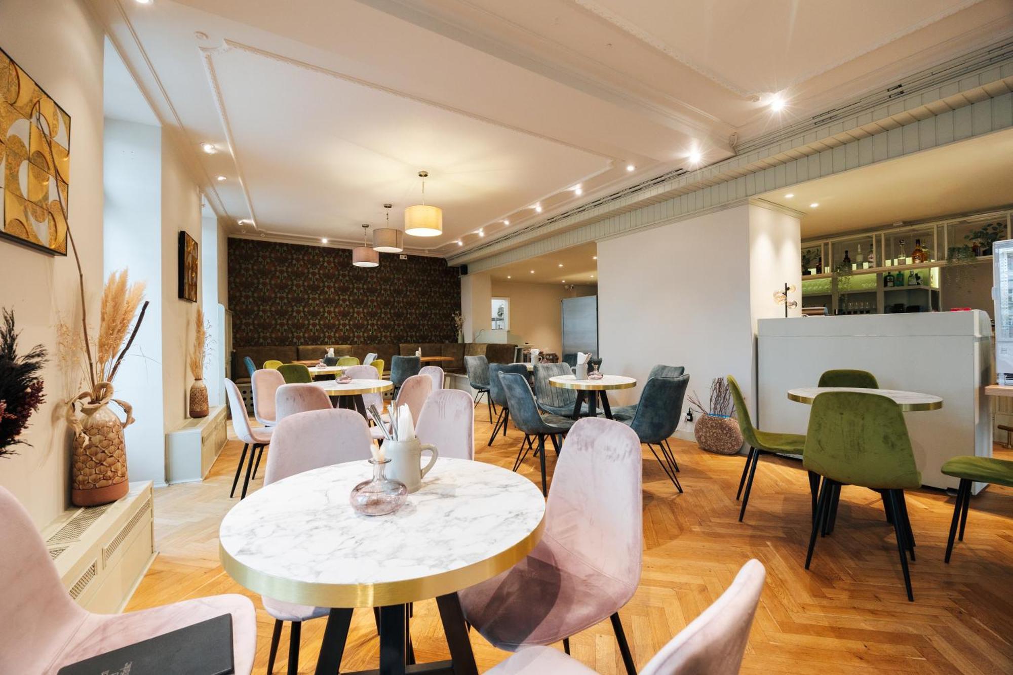 Celine Hotel 施韦青根 外观 照片